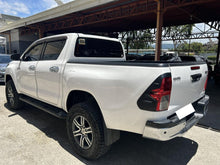 Load image into Gallery viewer, 2016 TOYOTA HILUX 2.4L G 4X2 AUTOMATIC TRANSMISSION - Cebu Autosales by Five Aces - Second Hand Used Car Dealer in Cebu
