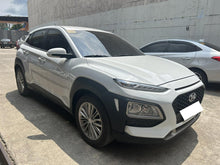 Load image into Gallery viewer, 2019 HYUNDAI KONA GLS 2.0L GAS AUTOMATIC TRANSMISSION - Cebu Autosales by Five Aces - Second Hand Used Car Dealer in Cebu
